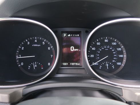 Used 2018 Hyundai Santa Fe Sport w/ 2.4L Tech Package 04 FWD image 26