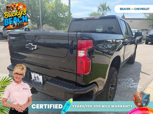 Used 2024 Chevrolet Silverado 1500 Custom Trail Boss w/ Midnight Edition AWD/4WD image 4