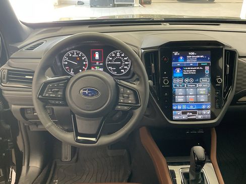 Used 2025 Subaru Forester Touring w/ Protection Package image 13