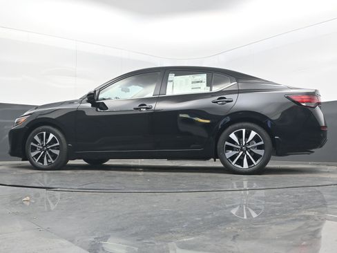 New 2025 Nissan Sentra SV w/ SV Premium Package image 25