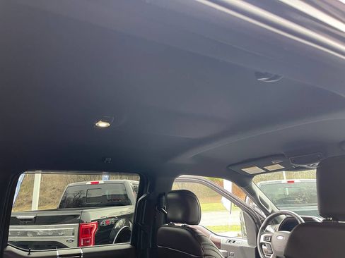 Used 2015 Ford F150 Platinum w/ Equipment Group 701A Luxury image 39