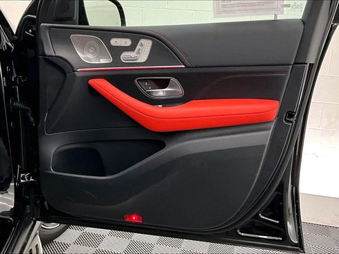 Used 2026 Mercedes-Benz GLE 53 AMG 4MATIC image 25