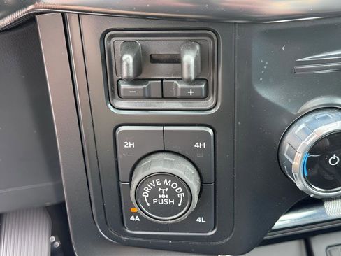 Used 2024 Ford F150 Raptor image 38