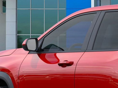 New 2026 Chevrolet Equinox LT image 12