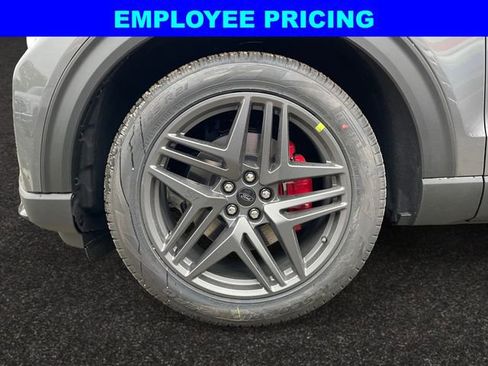 New 2026 Ford Explorer ST AWD/4WD image 14