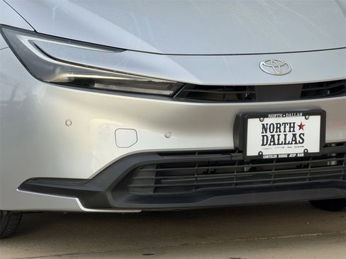 Used 2023 Toyota Prius Limited image 7