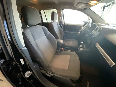 Used 2015 Jeep Compass Sport w/ Power Value Group image 22