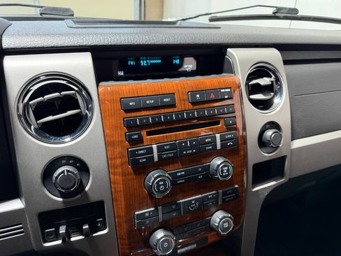 Used 2010 Ford F150 Lariat image 31