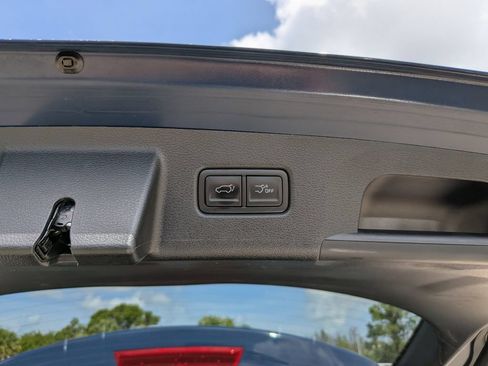 Certified 2025 Kia Telluride S AWD/4WD image 13