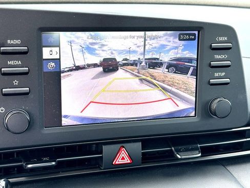 Used 2025 Hyundai Elantra Sport image 22