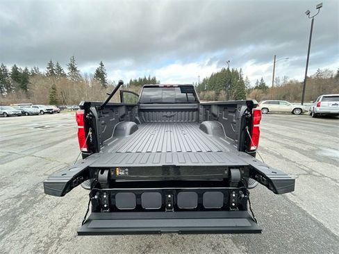 New 2025 Chevrolet Silverado 3500 LTZ w/ LTZ Premium Package image 27