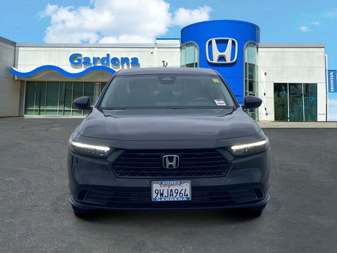 Certified 2025 Honda Accord SE image 2
