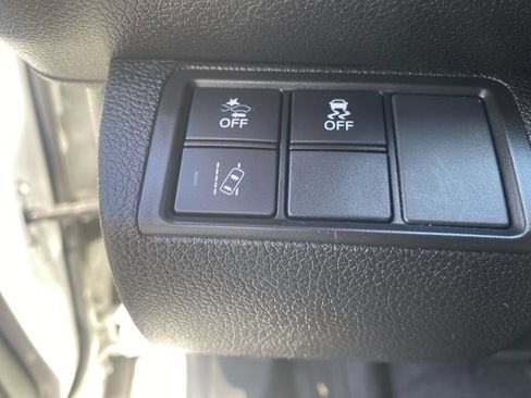 Used 2019 Honda Civic EX image 17