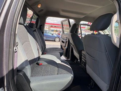 Used 2018 RAM 1500 Lone Star image 19