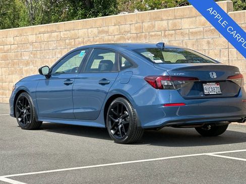 Used 2025 Honda Civic Sport image 6
