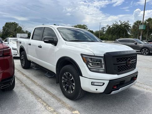 Used 2023 Nissan Titan PRO-4X w/ Pro-4x Convenience Package AWD/4WD image 1