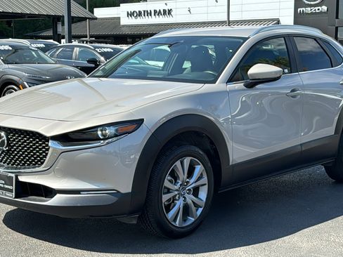 Used 2023 MAZDA CX-30 AWD 2.5 S w/ Select Package image 4