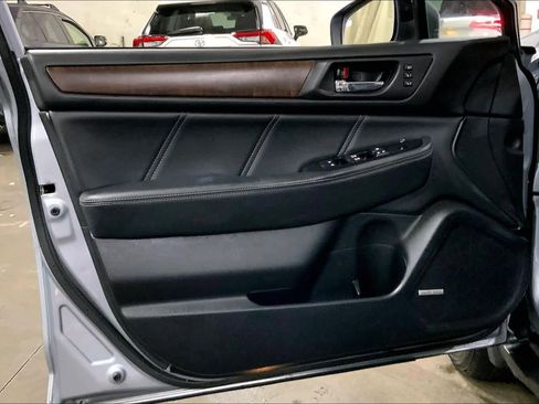 Used 2019 Subaru Outback 2.5i Limited image 22