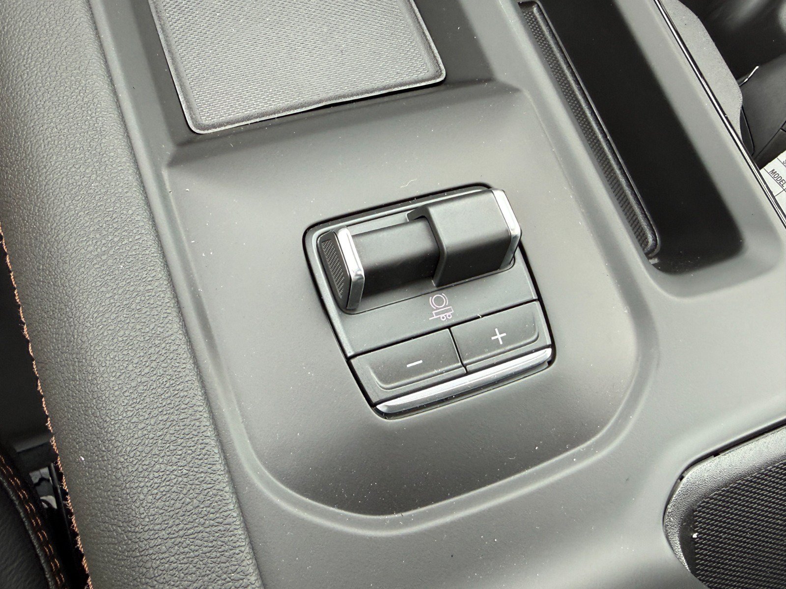 New 2026 GMC Sierra 3500 AT4 AWD/4WD image 35