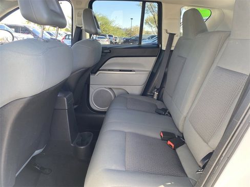 Used 2007 Jeep Compass Sport image 15