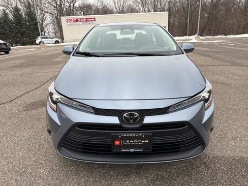 Used 2026 Toyota Corolla LE w/ LE Premium Package FWD image 3