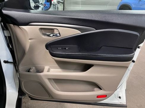 Used 2018 Honda Pilot EX-L image 10