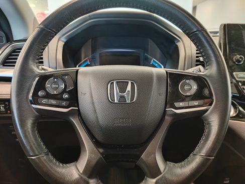 Used 2023 Honda Odyssey Touring image 16