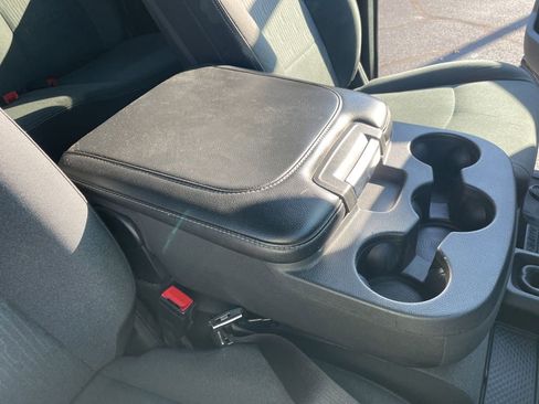 Used 2022 RAM 2500 Tradesman image 39