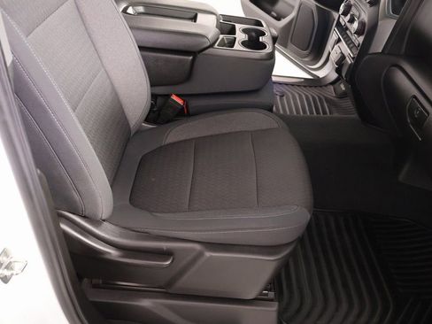 Used 2021 Chevrolet Silverado 1500 LT image 13