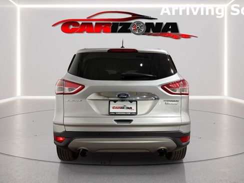 Used 2016 Ford Escape Titanium w/ Equipment Group 301A image 9