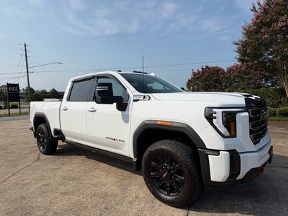 Used 2025 GMC Sierra 2500 AT4 w/ Technology Package