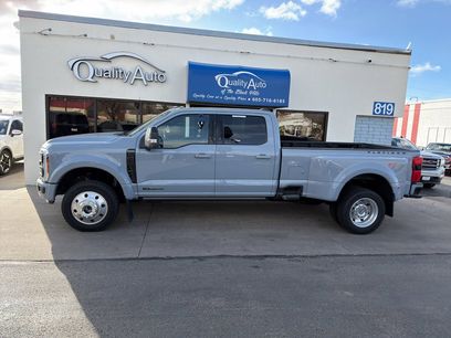 Used 2025 Ford F450 Platinum w/ FX4 Off-Road Package