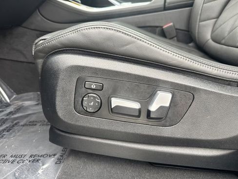 Used 2024 BMW X5 xDrive40i w/ Parking Assistance Package image 46