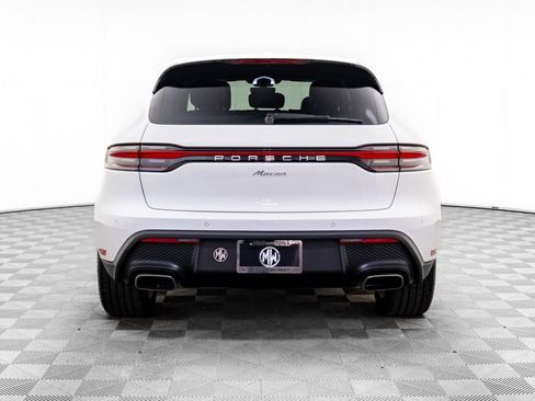 Used 2025 Porsche Macan image 10