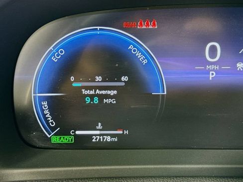 Used 2023 Toyota Crown w/ Carpet Mat Package (TMS) AWD/4WD image 16