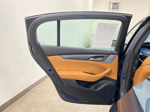 Used 2022 Cadillac CT5 V w/ Platinum Package image 9