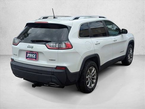 Used 2019 Jeep Cherokee Latitude Plus w/ Cold Weather Group AWD/4WD image 5