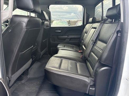 Used 2017 GMC Sierra 2500 Denali w/ Duramax Plus Package image 8