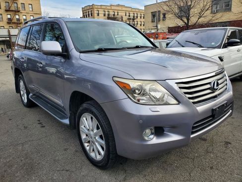 Used 2008 Lexus LX 570 4WD image 3