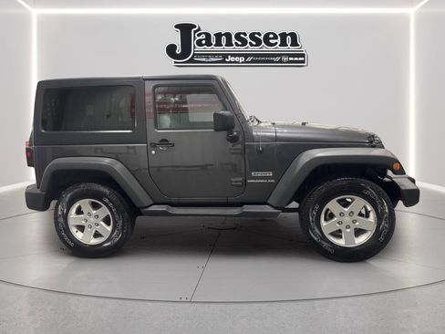 Used 2014 Jeep Wrangler Sport w/ Quick Order Package 24S AWD/4WD image 5