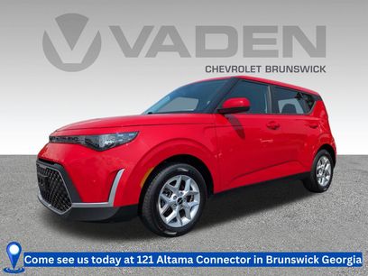 Used 2024 Kia Soul LX w/ Option Group 015