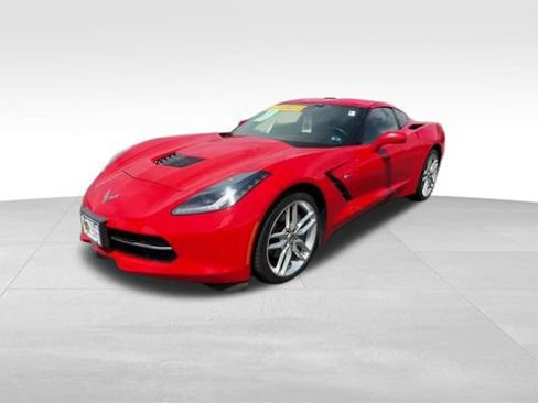 Used 2019 Chevrolet Corvette Stingray Coupe w/ 1LT RWD image 2