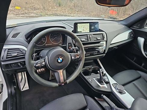 Used 2017 BMW 230i Coupe image 22