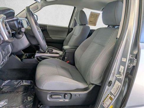 Used 2023 Toyota Tacoma SR5 w/ Technology Package image 15