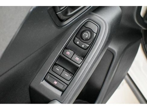 Used 2024 Subaru Crosstrek 2.0i Premium AWD/4WD image 29