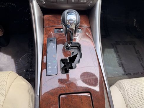 Used 2011 Lexus IS 250 w/ Premium Pkg Value Edition RWD image 40