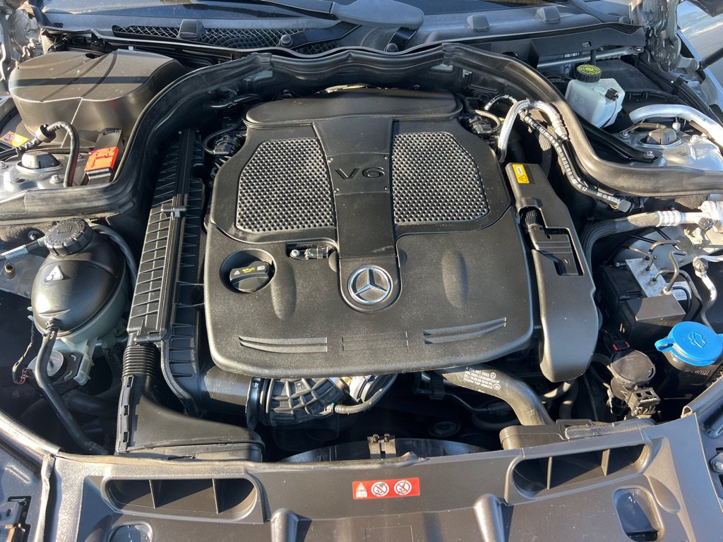 Used 2013 Mercedes-Benz C 300 4MATIC Sedan image 34