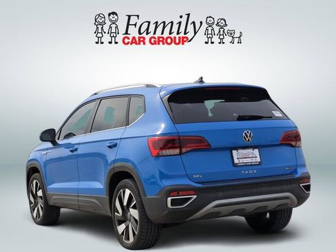 Used 2024 Volkswagen Taos SEL image 3