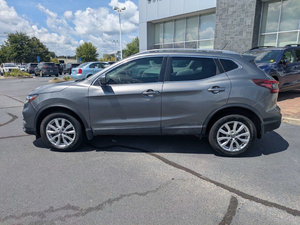 Used 2020 Nissan Rogue Sport SV FWD image 8