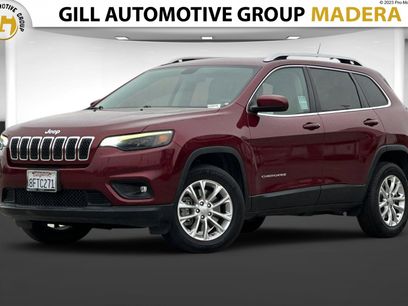 Used 2019 Jeep Cherokee Latitude w/ Popular Appearance Group